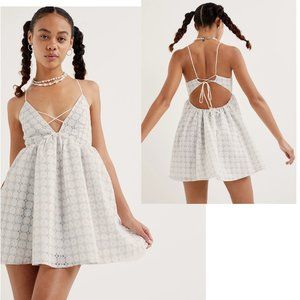 NWT FOR LOVE & LEMONS JODI EMBROIDERED EYELET MINI DRESS